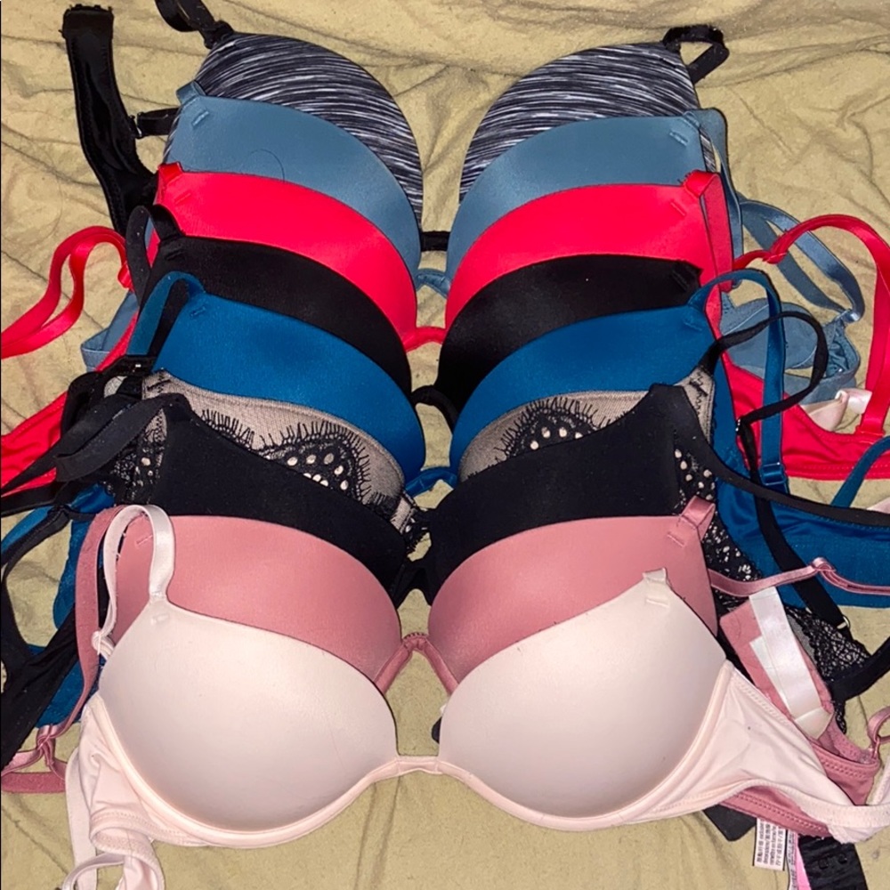 Victoria Secret Pink bra bundle